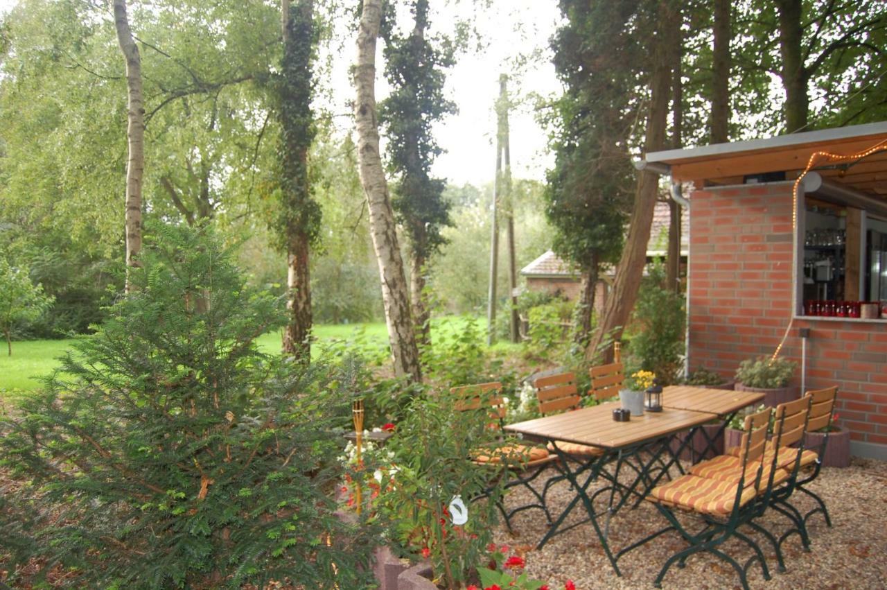 Restaurant Yamas Im Haus Waldesruh Hotel Nettetal Exterior photo